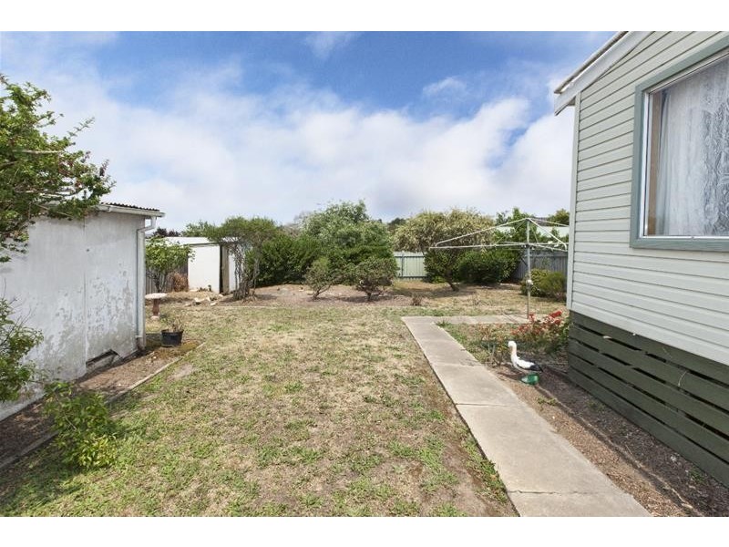 33 High Street West, Ararat VIC 3377