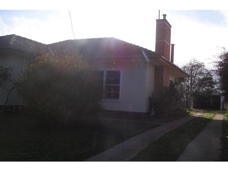 36 HEWITT Street, Ararat VIC 3377