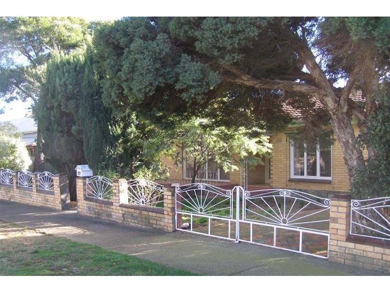 107 HIGH Street, Ararat VIC 3377