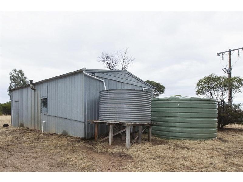 323 Wilde Lane, Moyston VIC 3377