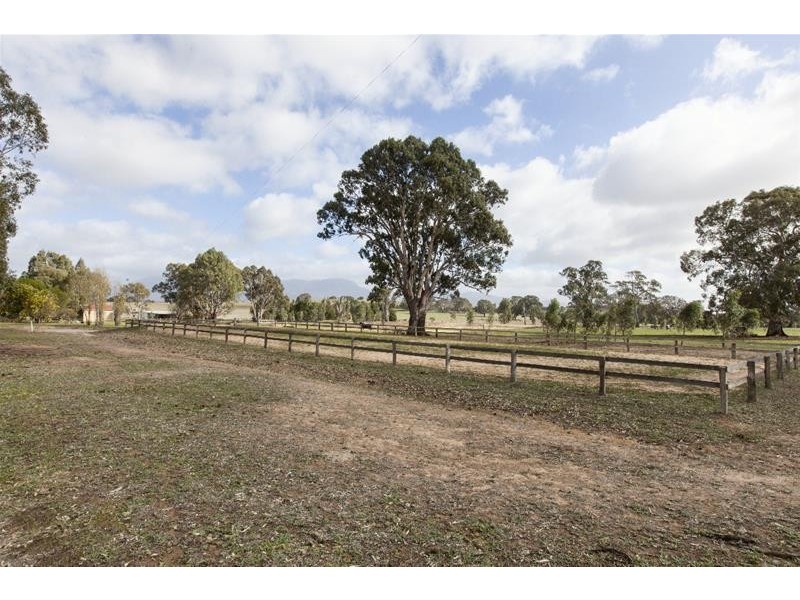 292 Moyston-Dunkeld Road, Moyston VIC 3377