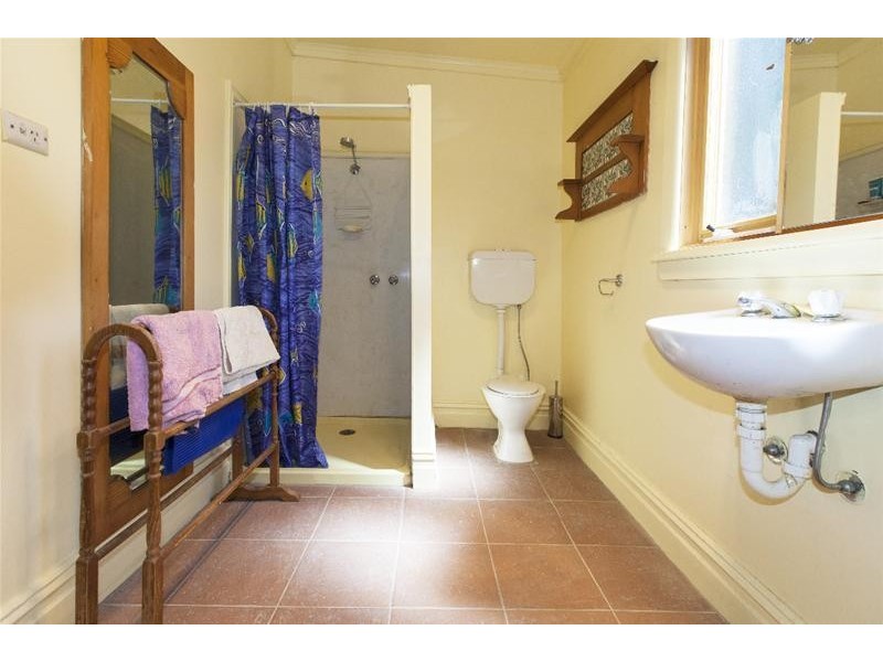 27 Stephenson Street, Great Western VIC 3374