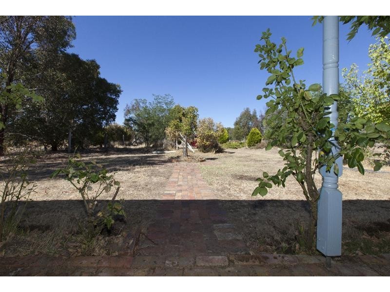 27 Stephenson Street, Great Western VIC 3374