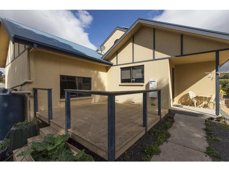2 Scotts Rise, Ararat VIC 3377