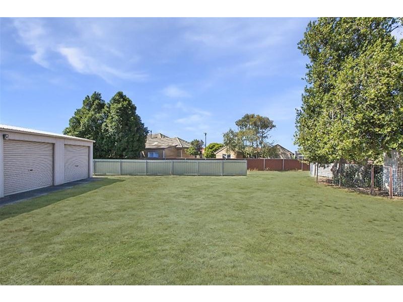 12 Viewpoint Street, Ararat VIC 3377