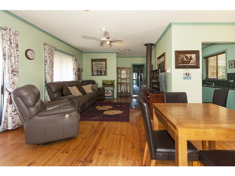 29 Ayrey Street, Willaura VIC 3379