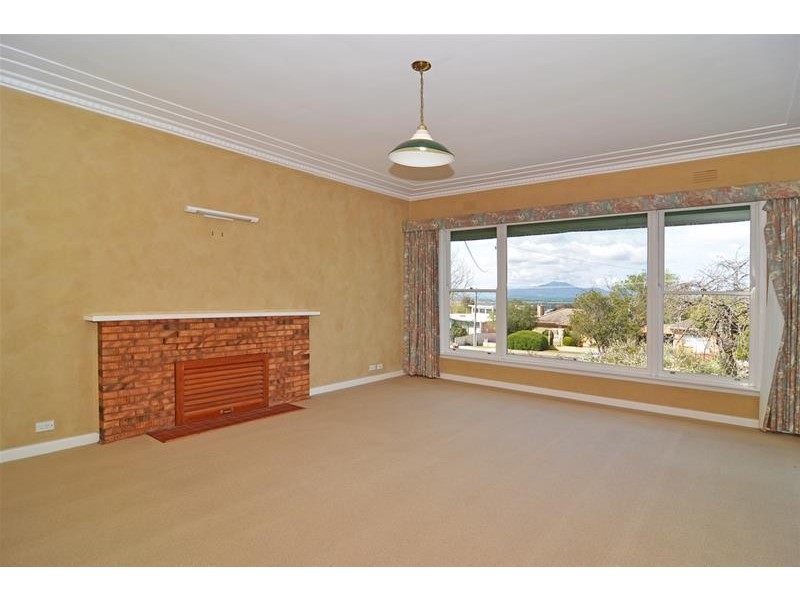 4 Brewster Road, Ararat VIC 3377