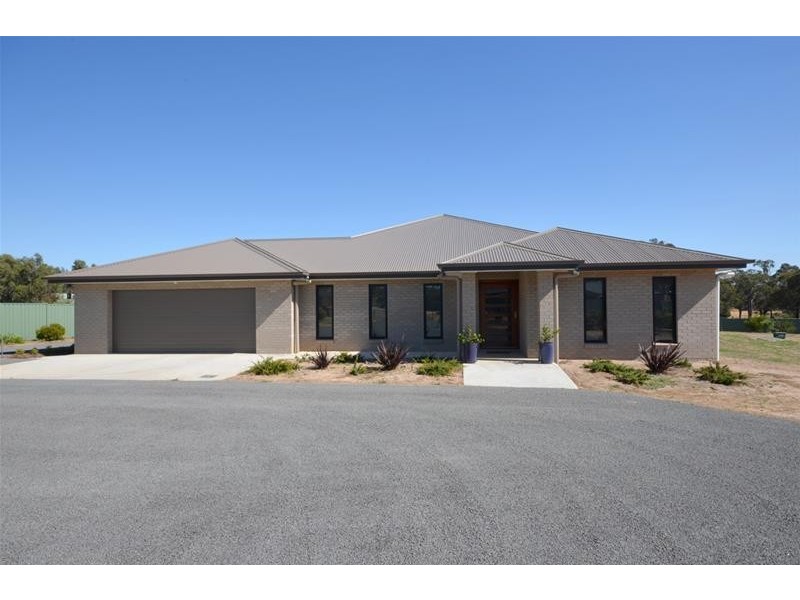 39 Jengarla Court, Ararat VIC 3377