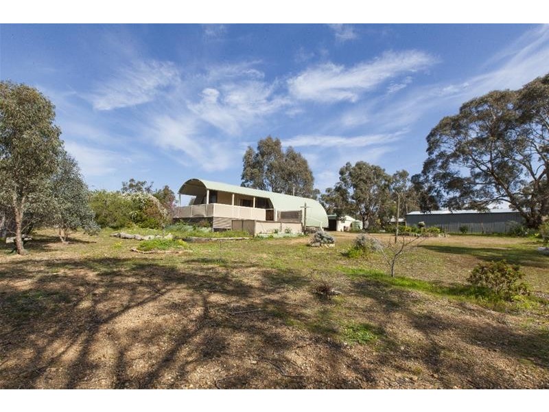 60 Moyston – Dunkeld Road, Moyston VIC 3377