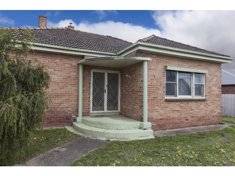 19 Viewpoint Street, Ararat VIC 3377