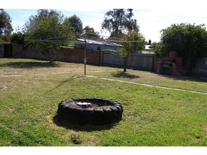 30 TATYOON Road, Ararat VIC 3377