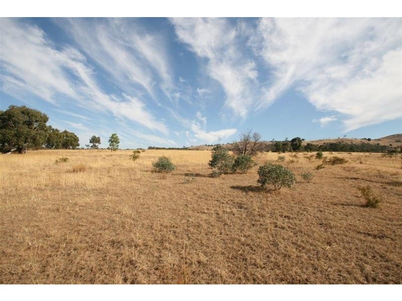 1 Aston Street (Cnr Rifle Butts Rd & Aston St), Landsborough VIC 3384