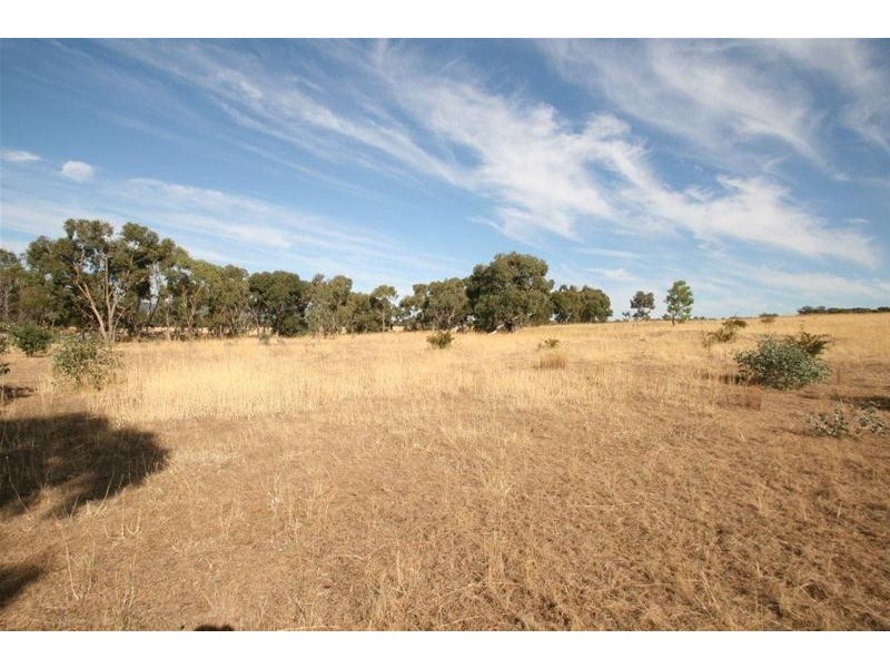 1 Aston Street (Cnr Rifle Butts Rd & Aston St), Landsborough VIC 3384