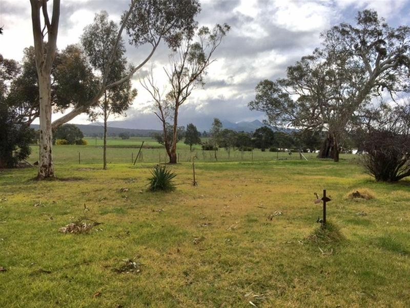 MUIRHEAD Road, Willaura VIC 3379