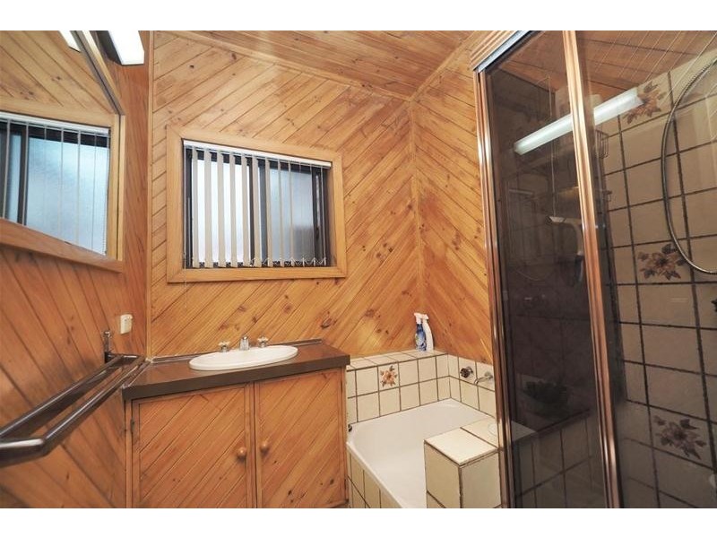 12 Wilmot Street, Ararat VIC 3377