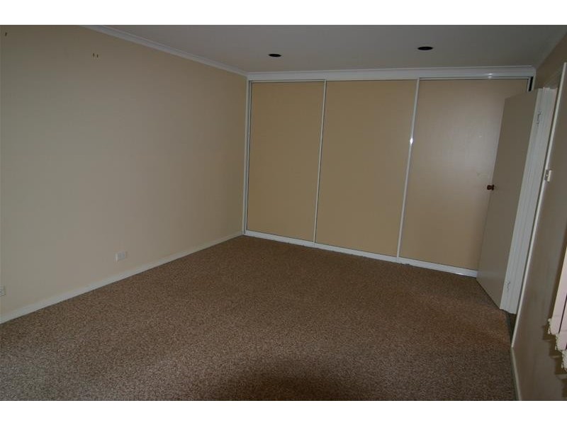 15 FLATTELY Street, Ararat VIC 3377