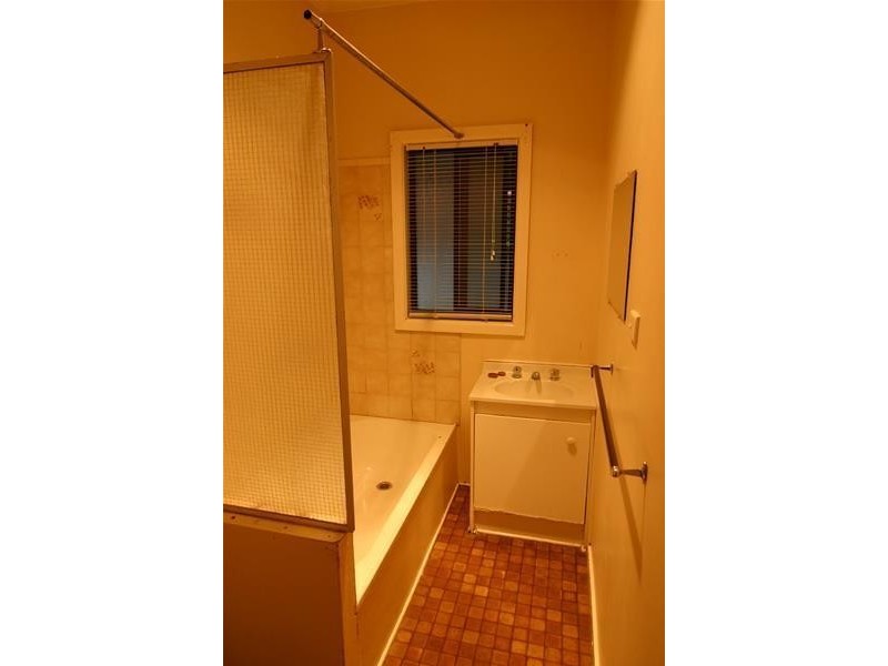 15 FLATTELY Street, Ararat VIC 3377