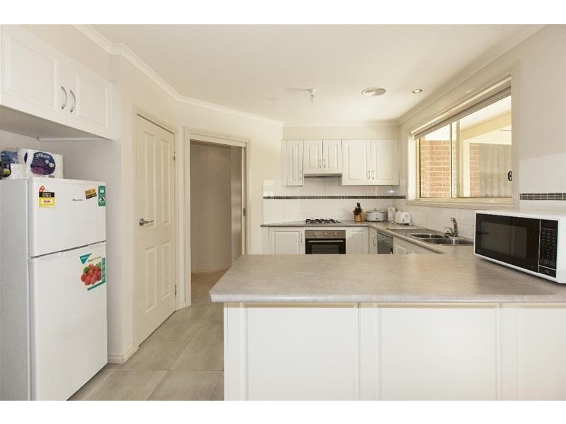 83 Churchill  Avenue, Ararat VIC 3377