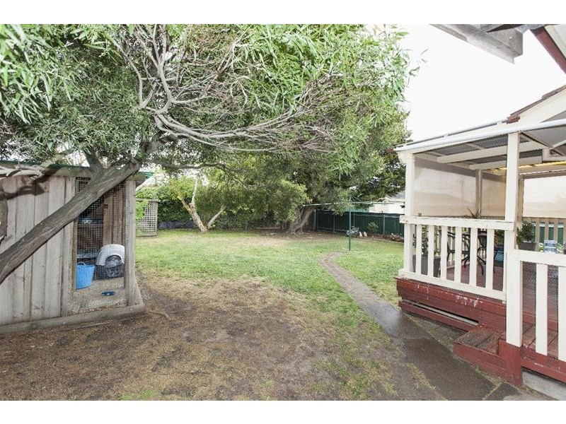 11 Tatyoon Road, Ararat VIC 3377