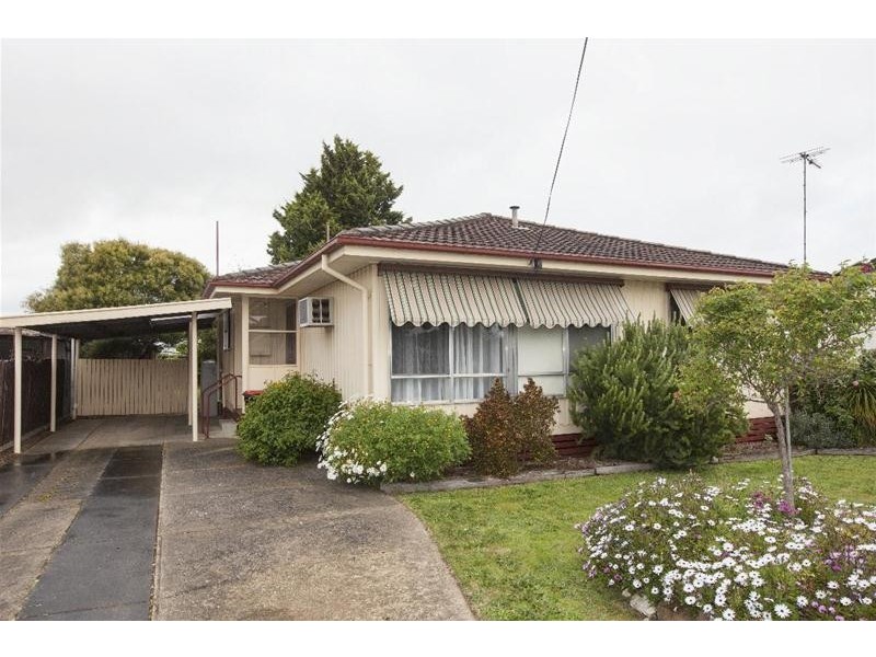 11 Tatyoon Road, Ararat VIC 3377