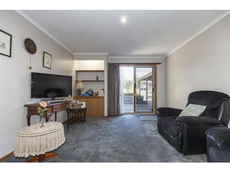 2 BANKSIA Street, Ararat VIC 3377