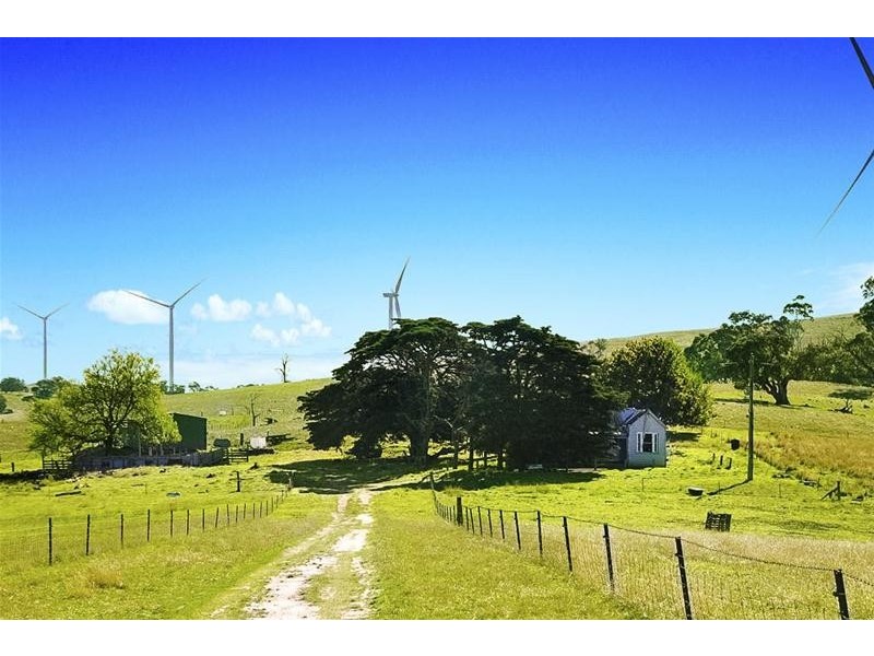 1239 Warrak Road, Warrak VIC 3377