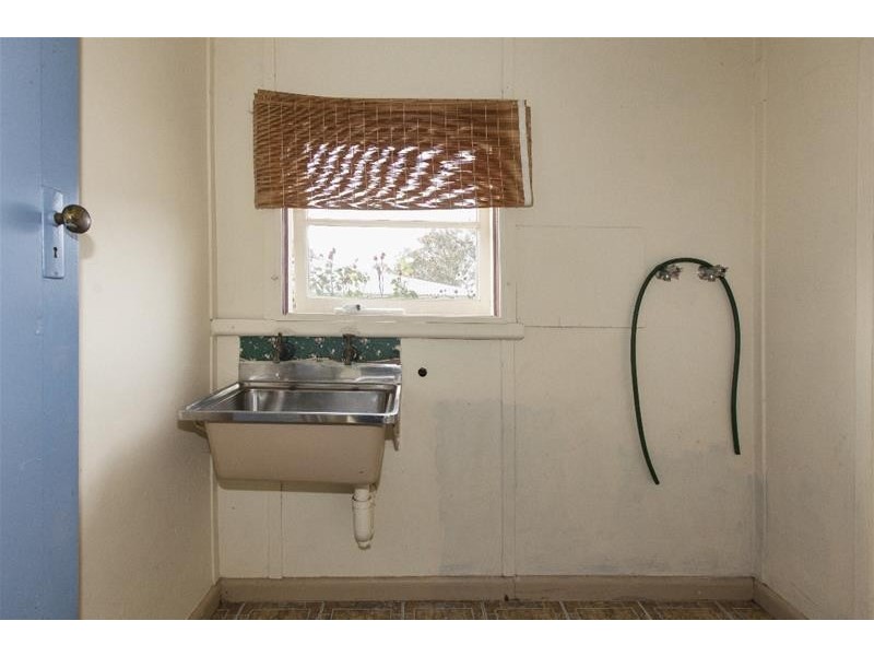 24 Montgomery Street, Ararat VIC 3377