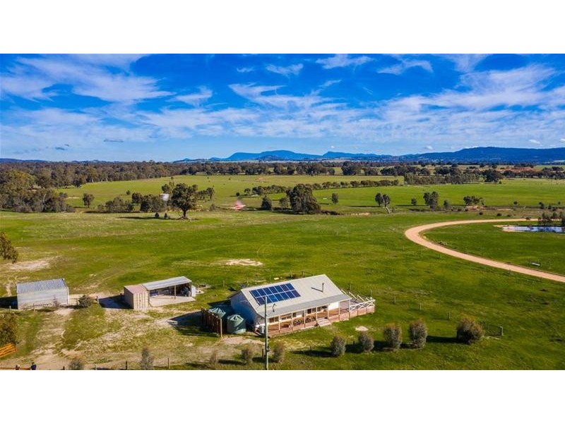 299 Sandy Creek Road, Great Western VIC 3374