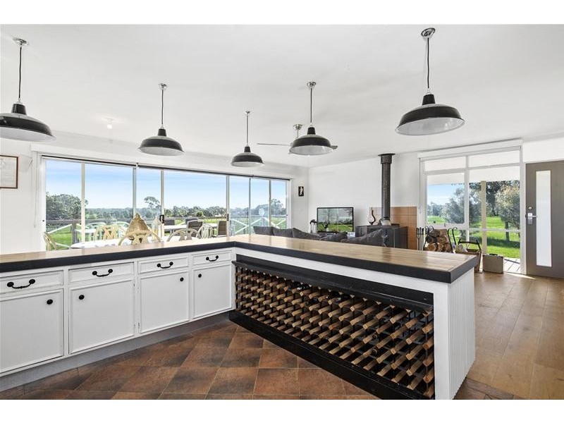 299 Sandy Creek Road, Great Western VIC 3374