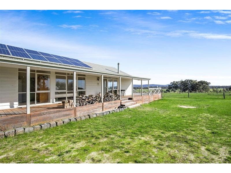 299 Sandy Creek Road, Great Western VIC 3374