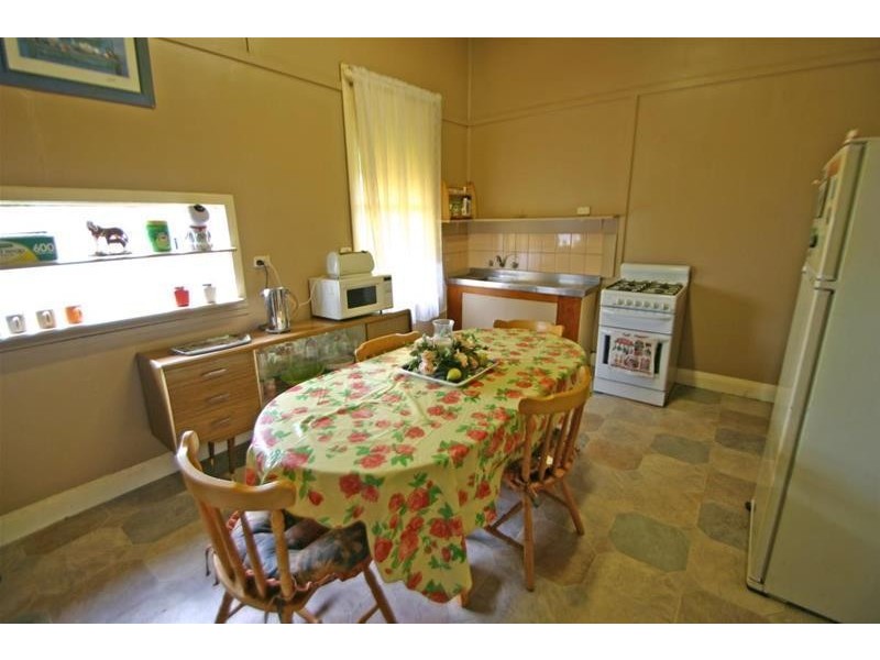 68 Main Street, Willaura VIC 3379