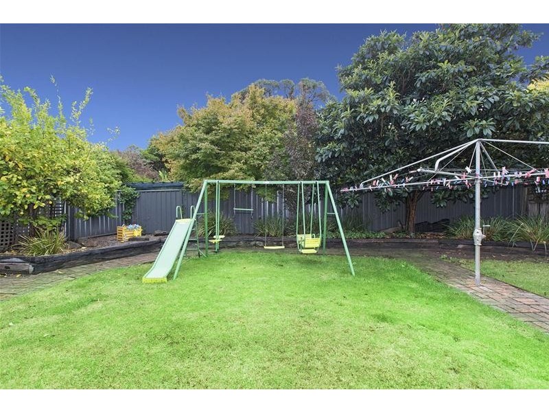 8 Minton Street, Ararat VIC 3377