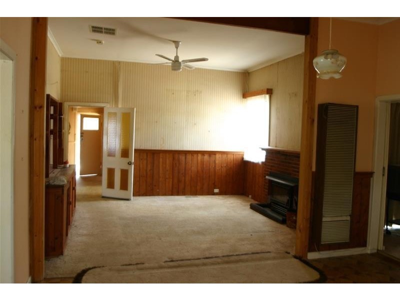 1 BLACKIE Avenue, Ararat VIC 3377