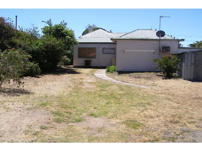 2/154 HIGH Street, Ararat VIC 3377