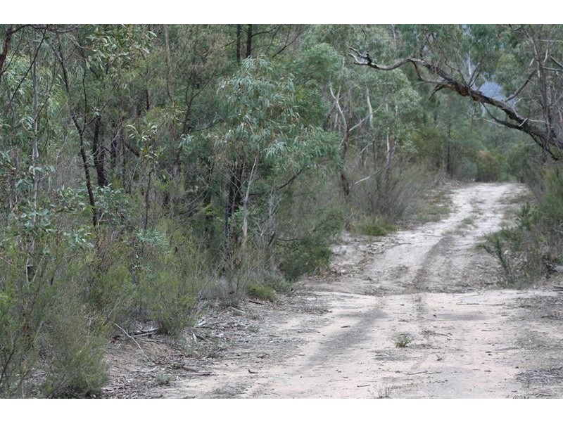 6B Moyston – West Road, Moyston VIC 3377