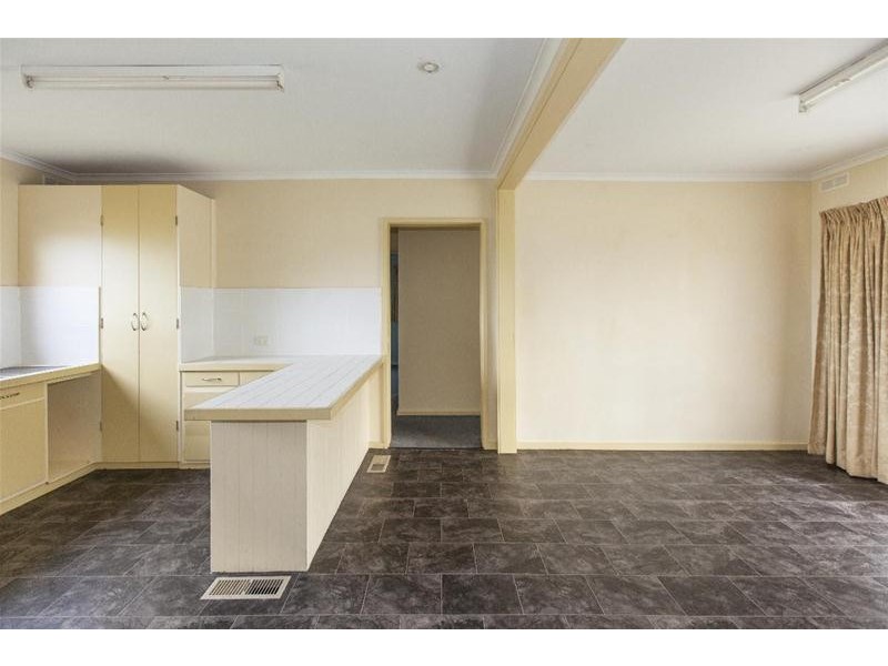 11 Spalding Street, Ararat VIC 3377