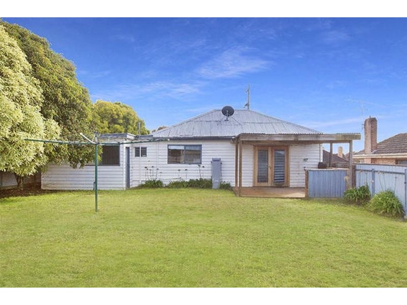 11 Spalding Street, Ararat VIC 3377