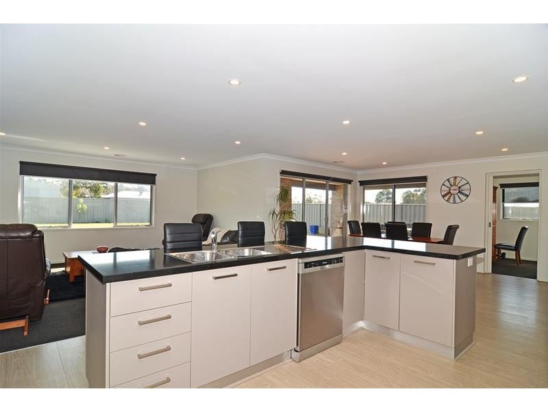 31 Wild Street, Ararat VIC 3377