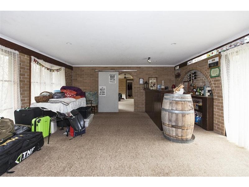 1063 Buangor – Ben Nevis Road, Warrak VIC 3377