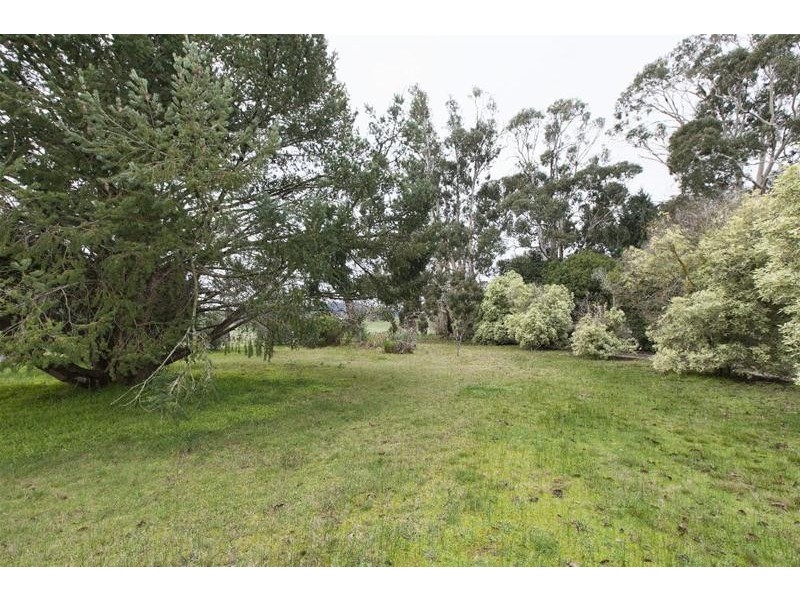 1063 Buangor – Ben Nevis Road, Warrak VIC 3377