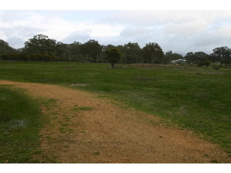 40 Block Road, Moyston VIC 3377