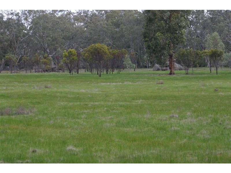 40 Block Road, Moyston VIC 3377