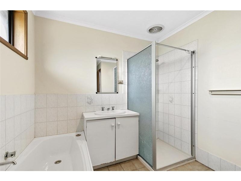 32 Hewitt Street, Ararat VIC 3377