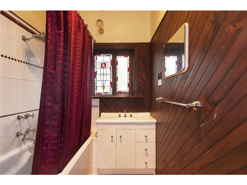 9 VINCENT Street, Ararat VIC 3377