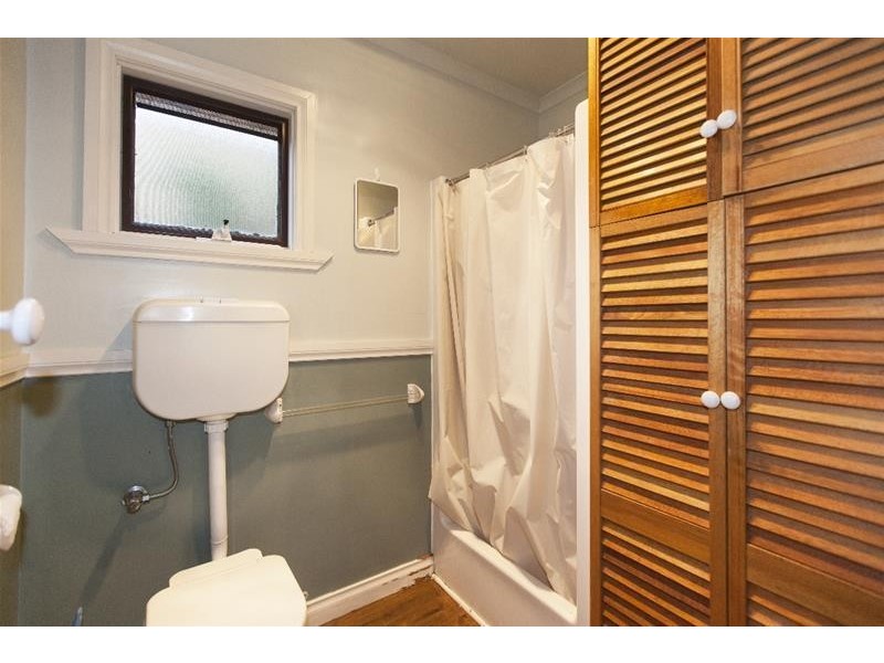 9 VINCENT Street, Ararat VIC 3377