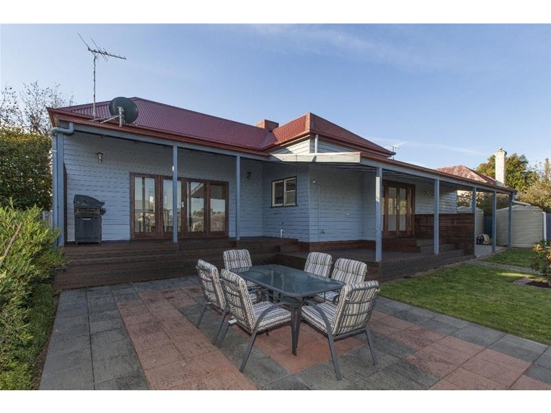 20 Dawson Street, Ararat VIC 3377