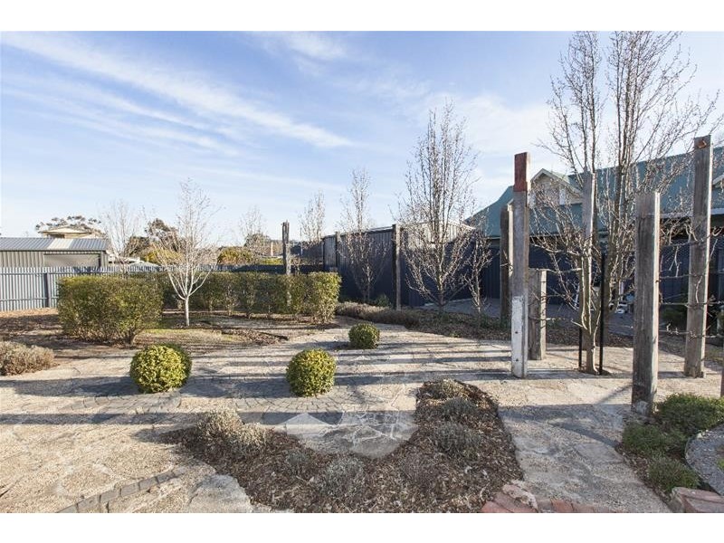 20 Dawson Street, Ararat VIC 3377