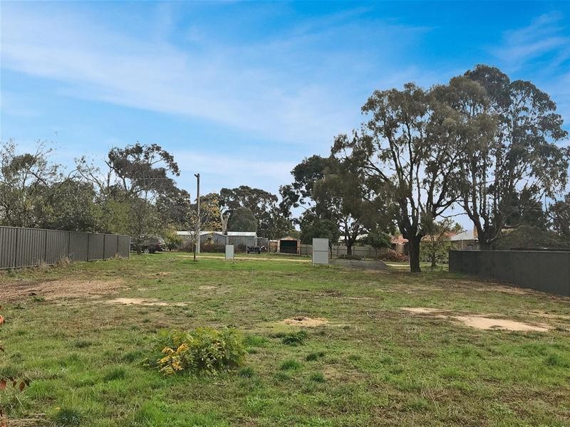 9 Leatherwood Road, Ararat VIC 3377