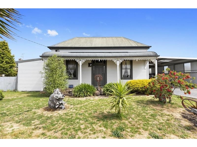 124 High Street, Ararat VIC 3377