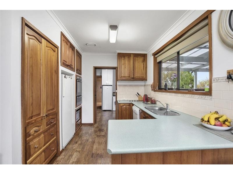 133 Montgomery Street, Lake Bolac VIC 3351